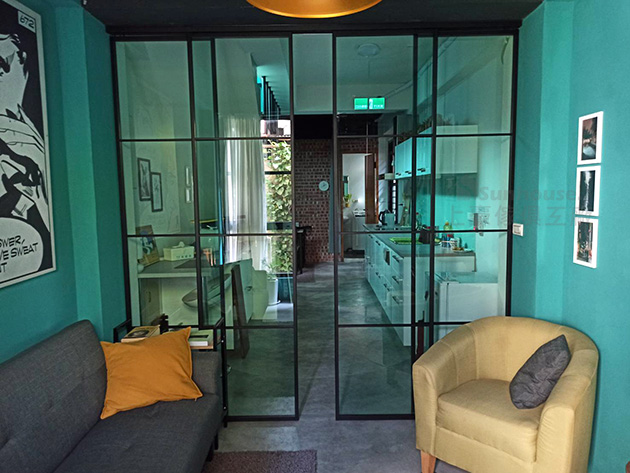 台南北區民宅－鋁框綠玻璃拉門
