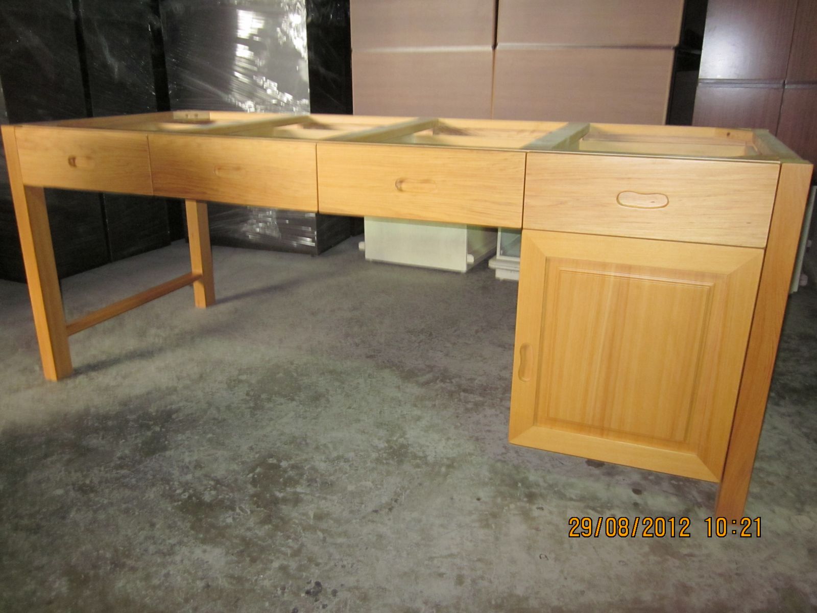 檜木辦公桌