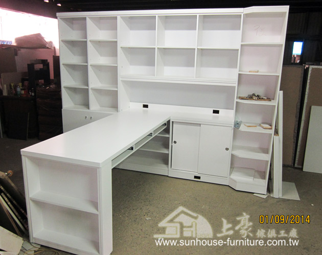 1409-1大橋3街王小姐訂製8尺L型書櫃桌