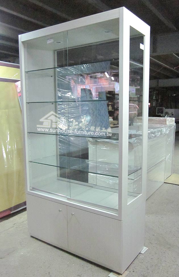 1706-2善化沈先生訂製玻璃雙面櫃