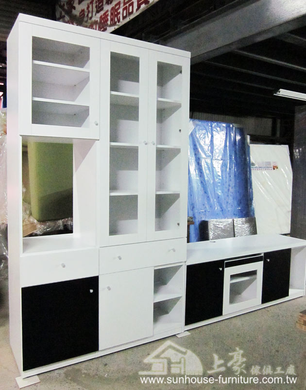 1410-3仁德劉先生訂製9尺半電視櫃