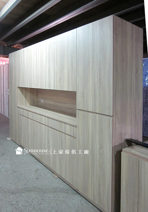 廚房餐櫃