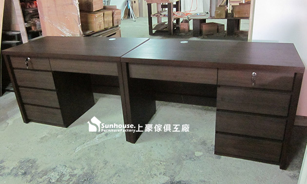 1901-4安南區蔡先生訂製8尺書桌